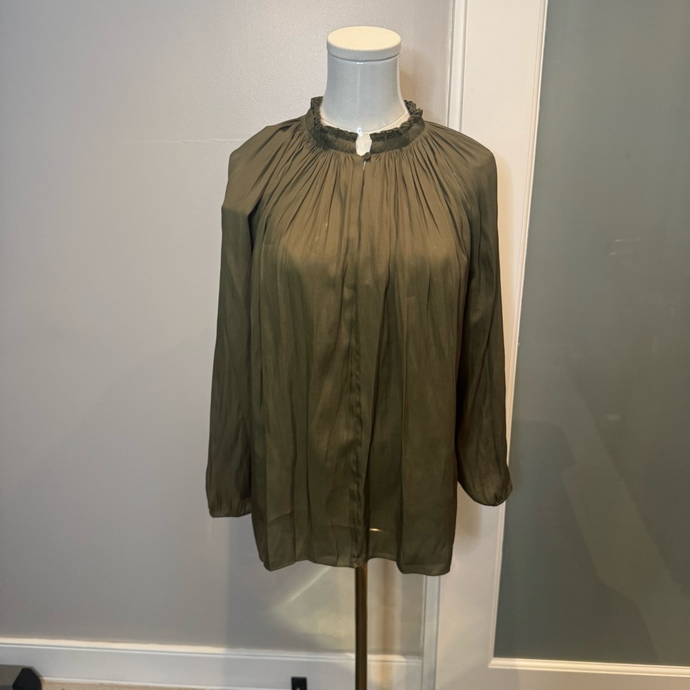 Elegant Olive Green Halston Heritage Blouse - Picture 1 of 6